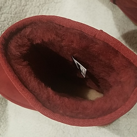 UGG Classic Short II - Picture 5 of 7